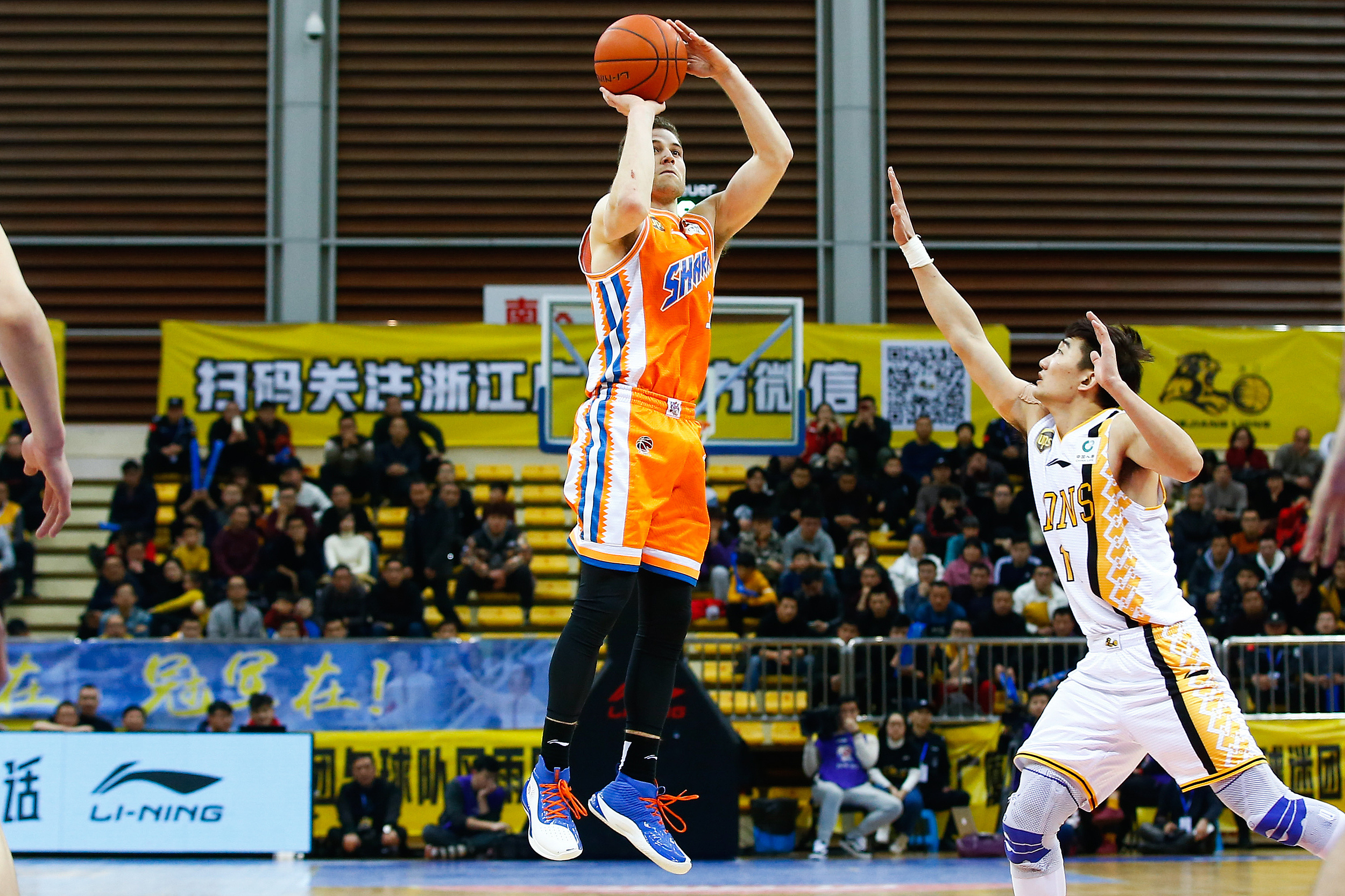 爱游戏APP-转折点！浙江队再遭质疑；CBA常规赛赛后攻防权衡；话题不断；赛季目标并未改变的简单介绍